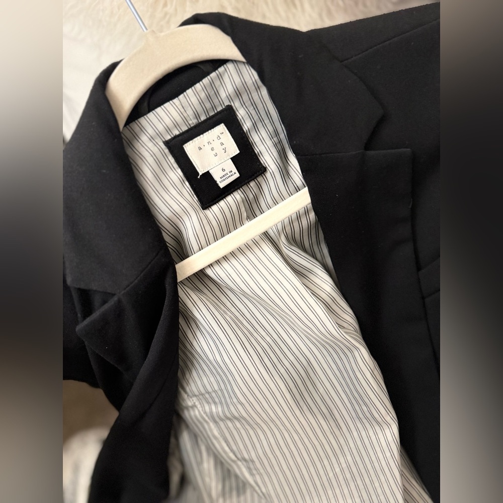 a new day Women's Black Blazer